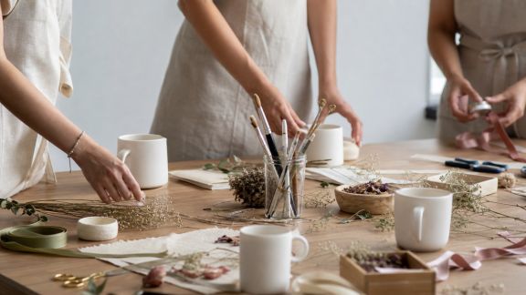 DIY & déco : guide pratique pour organiser un atelier créatif EVJF