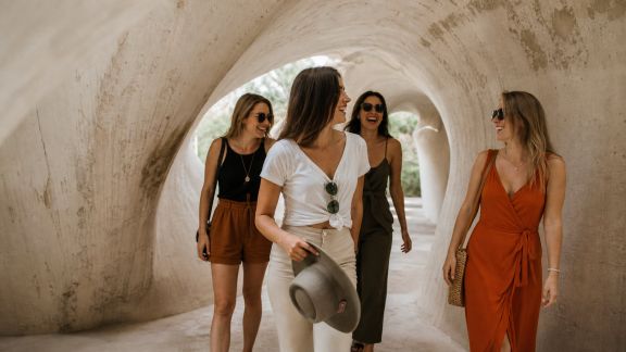 Destinations décalées : les lieux inattendus à découvrir pour un EVJF