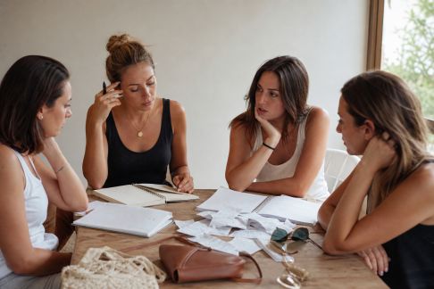 Anticiper les imprévus : conseils pour mieux gérer les extras EVJF