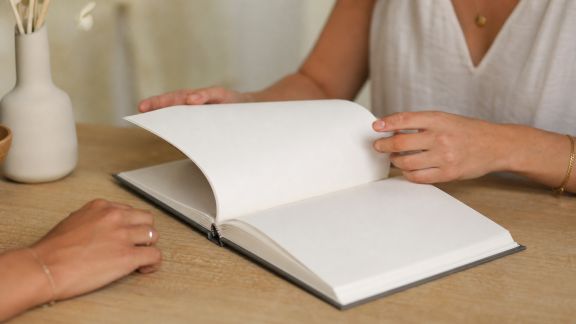 Livres photos EVJF : bien choisir support et mise en page