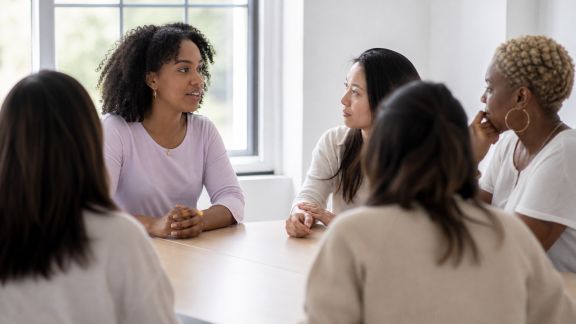 Comment impliquer chaque participante dans la dynamique de groupe ?