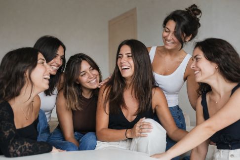 Comment animer une soirée EVJF sans matériel spécifique