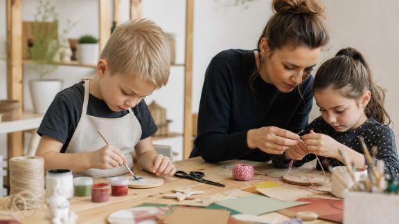 Idées d'activités créatives : ateliers DIY et souvenirs personnalisés