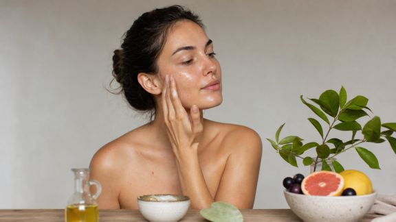 Quels soins naturels privilégier pour une peau éclatante le jour J ?